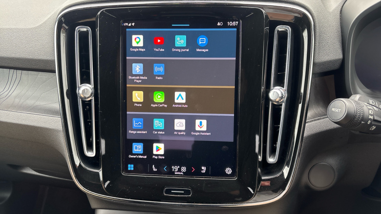 Volvo Xc40 170kW Recharge Ultimate 69kWh 5dr Auto Electric Estate